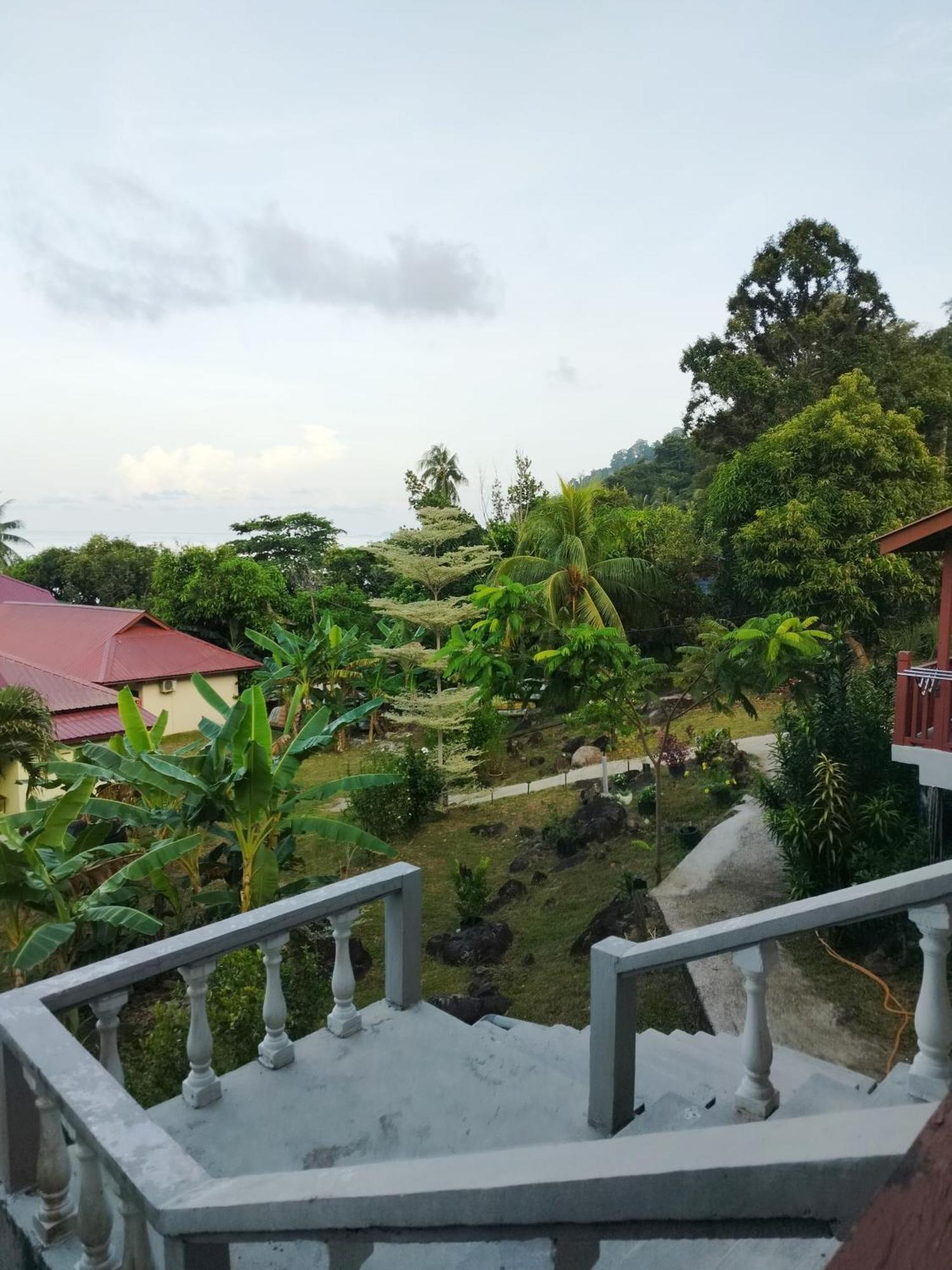 Restu Chalet Tioman Kampong Ayer Batang Exterior foto
