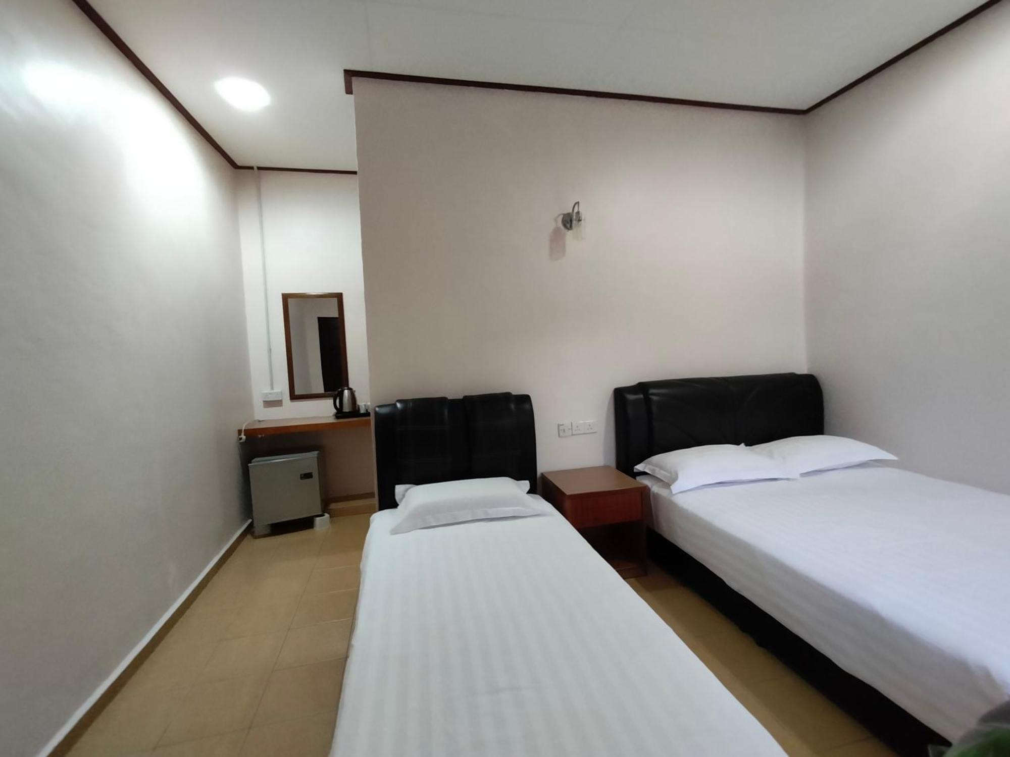 Restu Chalet Tioman Kampong Ayer Batang Exterior foto